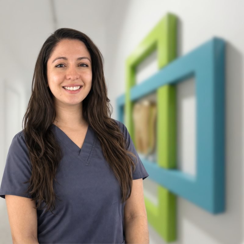 Dra. Constanza Silva, odontóloga de Clínica Dental Melipilla